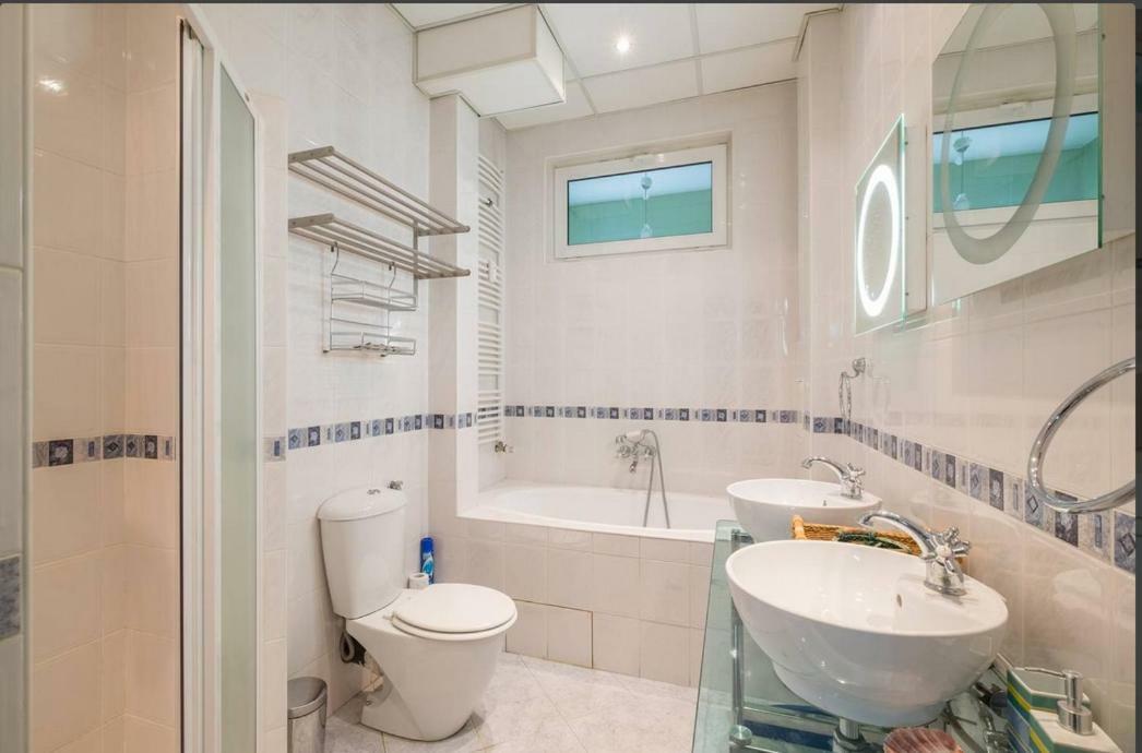 Han Krum 2 Bedroom Central Flat Sofia Luaran gambar