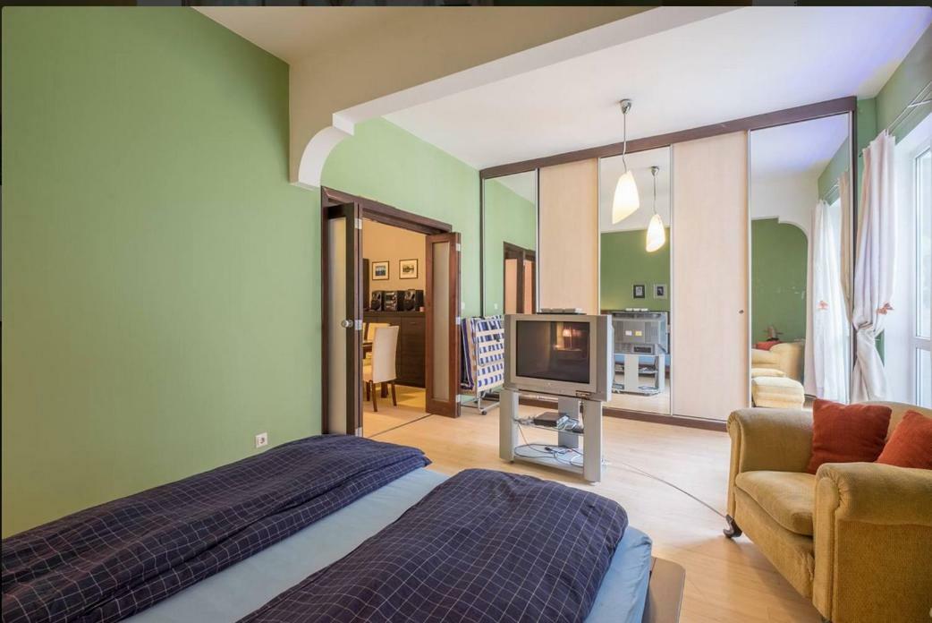 Han Krum 2 Bedroom Central Flat Sofia Luaran gambar